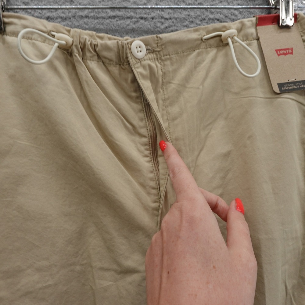NWT Levis Woven Parachute Pants Size Large Beige Womens All Cotton‎ High Rise - Picture 12 of 16